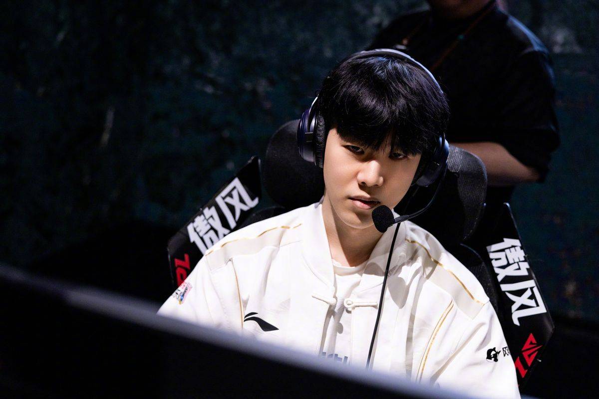 包含TheShy连续十五场比赛得分超过大胜,篮网挑战极限!的词条 包含TheShy连续十五场比赛得分超过大胜,篮网挑战极限!的词条