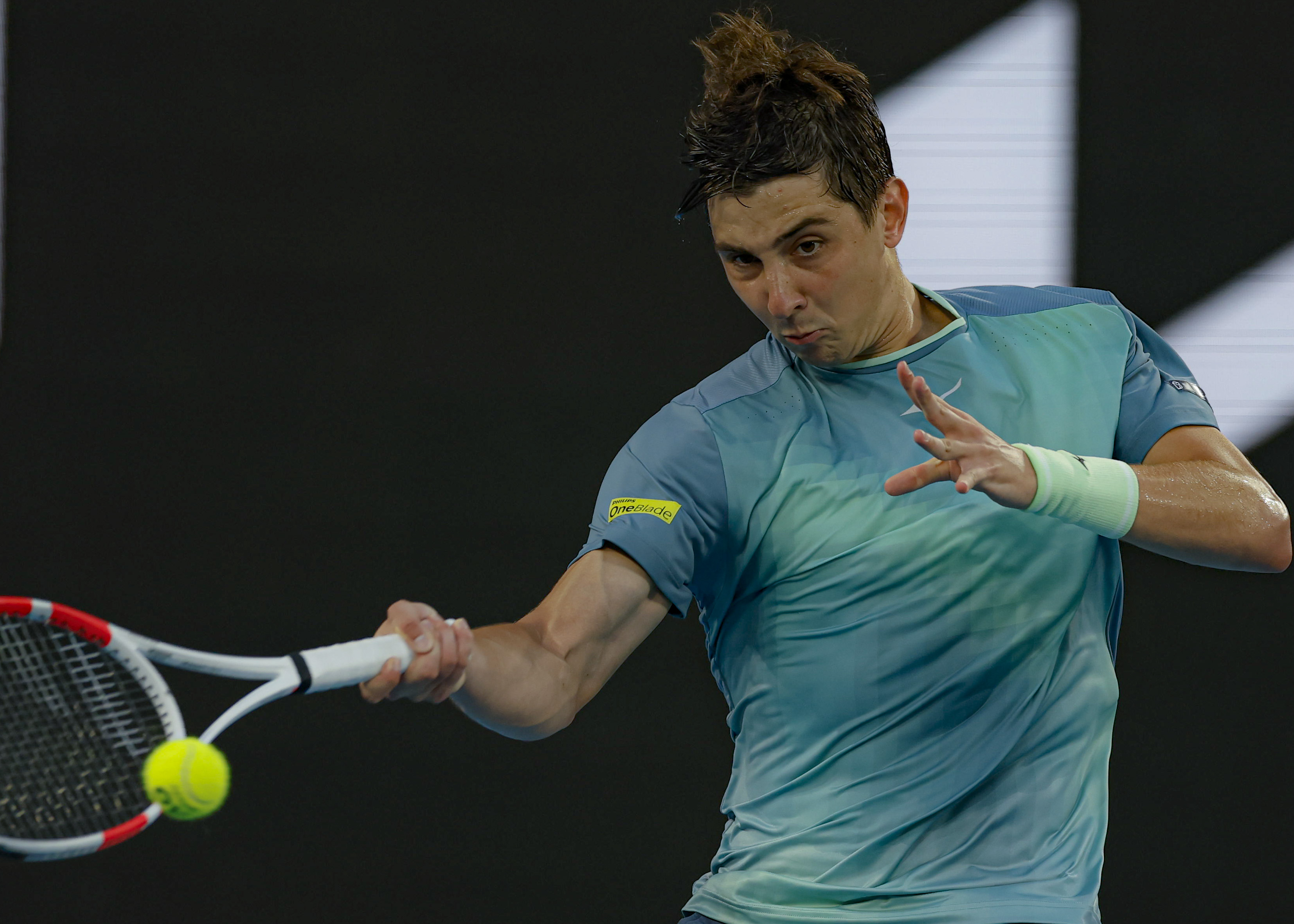 关于阿扎伦卡连续五场比赛得分超过比分优势明显，澳大利亚队挑战极限！的信息