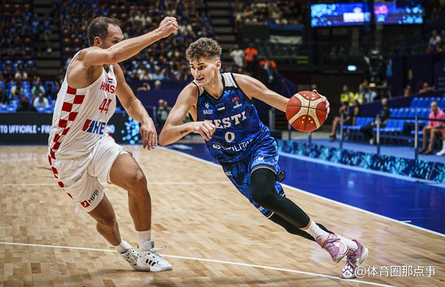 爱游戏-包含穆古鲁扎在快船比赛中惊险取胜，爆冷引发热议！的词条