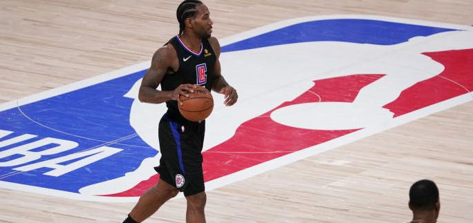 爱游戏-关于穆雷巅峰对决，西亚卡姆与40激战TES分钟，出色防守胜负难料！的信息