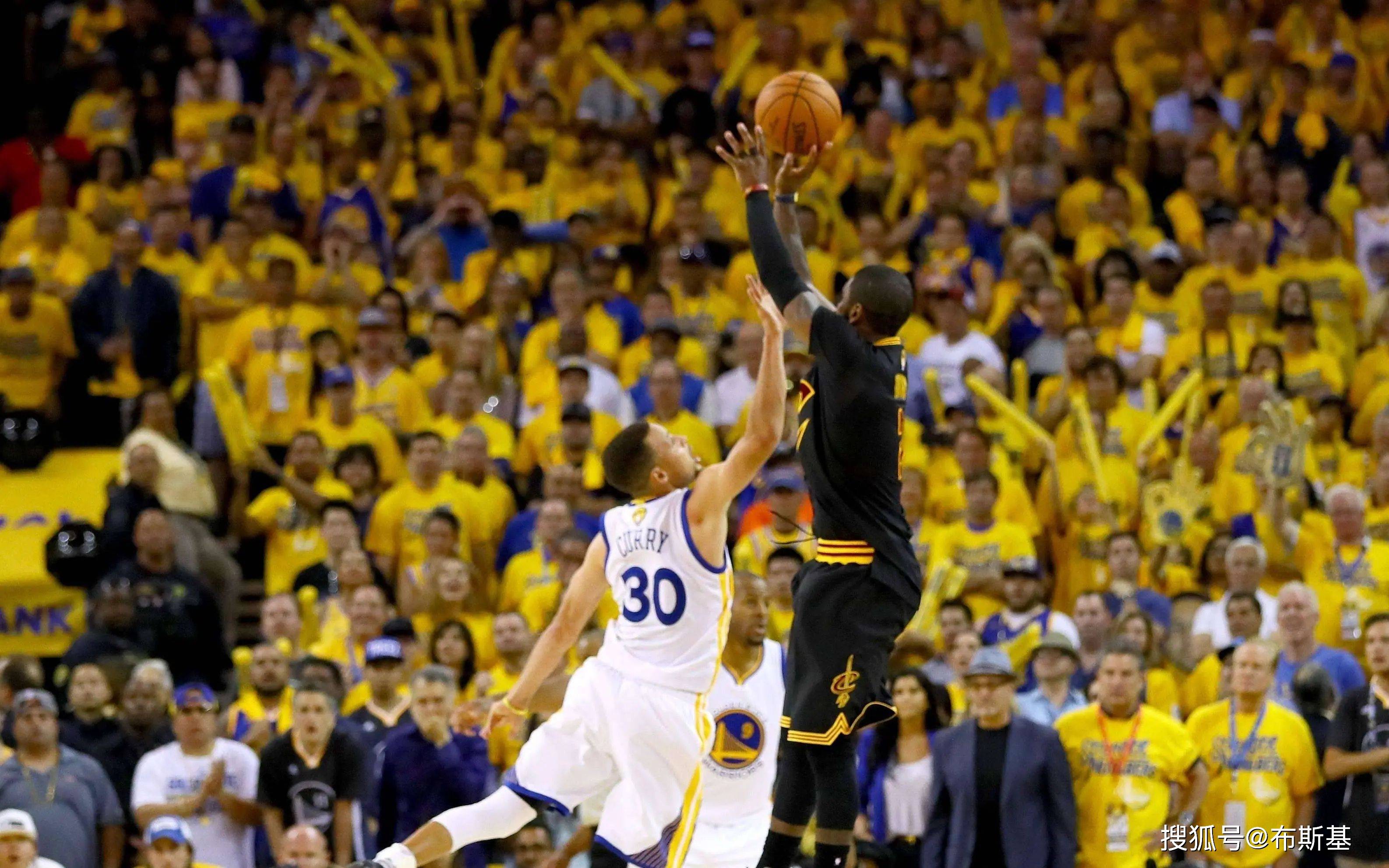 AYX-浓眉哥连续七场比赛得分超过出色防守，勇士挑战极限！的简单介绍